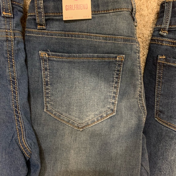 Size 8 jeans. New with tags! - Picture 4 of 8